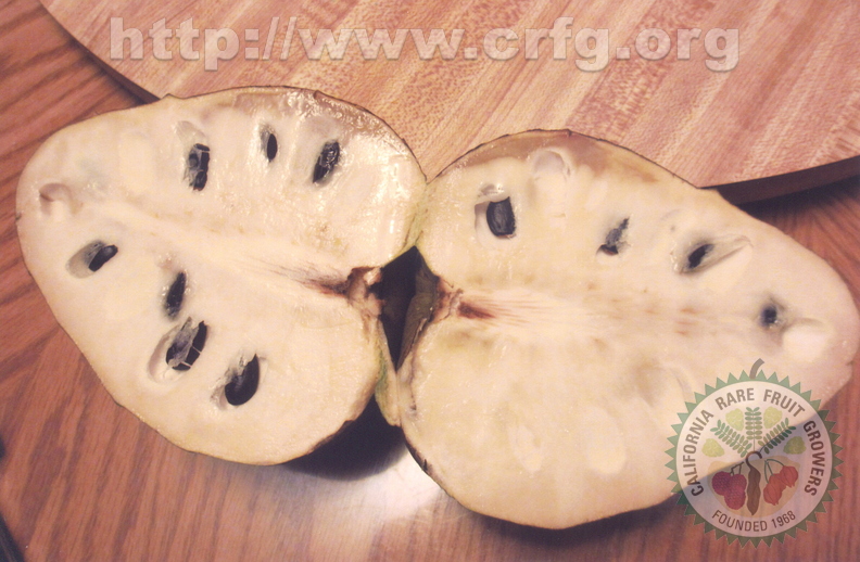 Cherimoya make excellent smoothie with other fruits